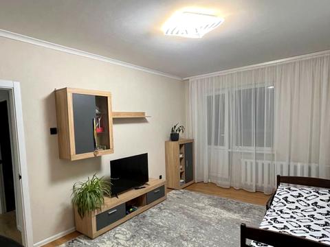 квартира за адресою Анни Ахматової вул., 43