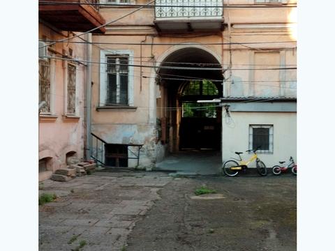 квартира за адресою Гімназична вул., 18