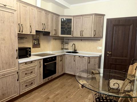 квартира за адресою Дегтярівська вул., 25а к1