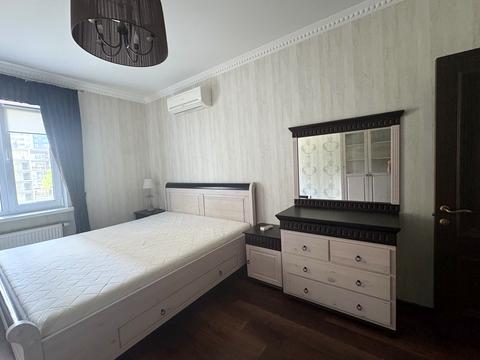 квартира за адресою Дегтярівська вул., 25а к1
