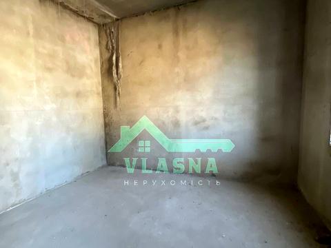 1872346404376737