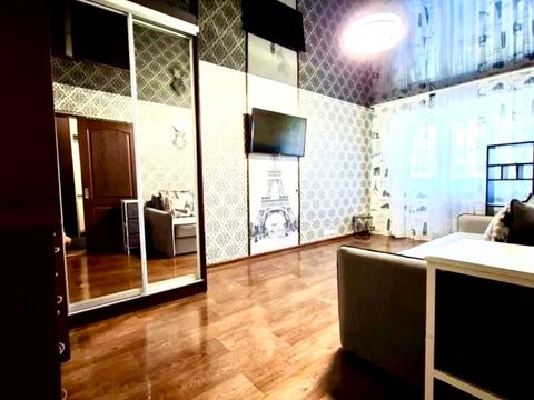 квартира за адресою Льва Ландау просп. (50-річчя СРСР), 4