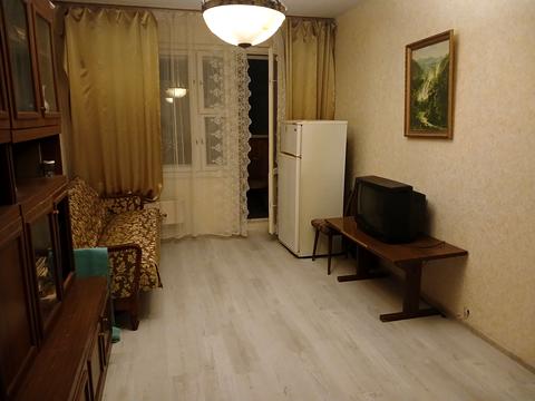 квартира за адресою Червоної Калини просп. (Володимира Маяковського), 8-Б
