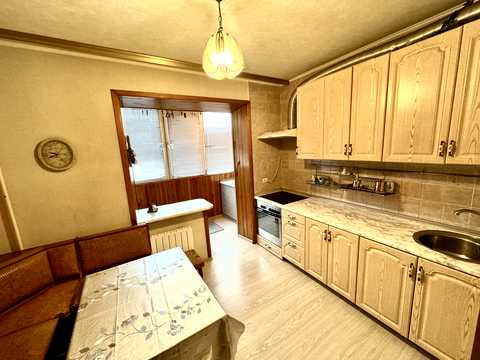квартира за адресою Академіка Єфремова вул. (Командарма Уборевича), 29/22