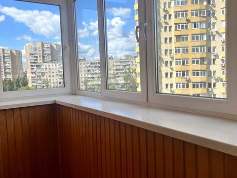 квартира за адресою Митрополита Андрея Шептицького вул. (Анатолія Луначарського), 14