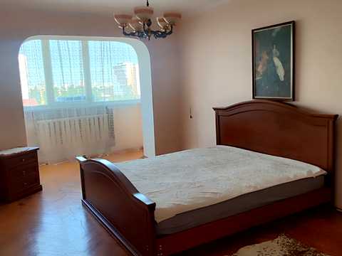квартира за адресою Київ, Бориспільська вул., 12