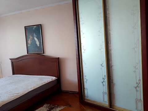 квартира за адресою Київ, Бориспільська вул., 12