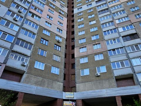 квартира за адресою Академіка Глушкова просп., 15