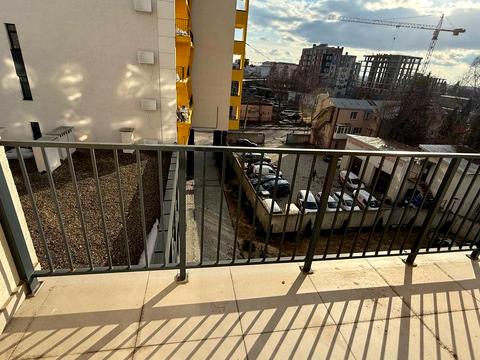 квартира за адресою Володимира Навроцького вул., 37
