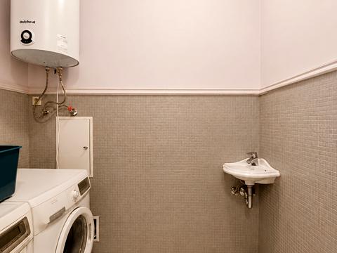 квартира за адресою Раїси Окіпної вул., 10-Б