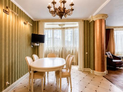 квартира за адресою Раїси Окіпної вул., 10-Б