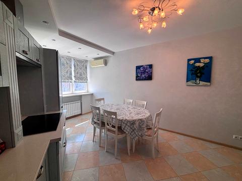 квартира за адресою Срібнокільська вул., 1