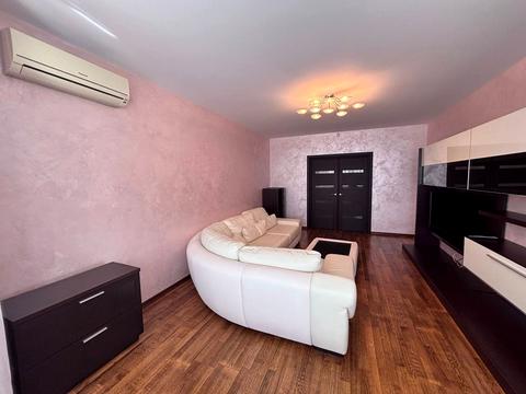 квартира за адресою Срібнокільська вул., 1