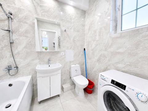 квартира за адресою Крутогірна вул., 16