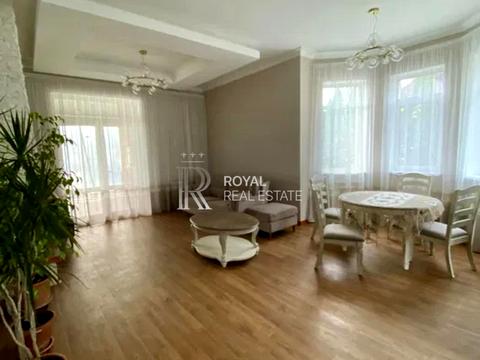 будинок за адресою Єдності вул.