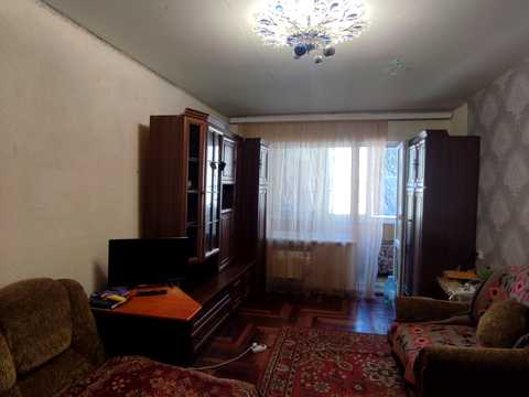 квартира за адресою Шкільна вул. (Героїв Сталінграда), 44
