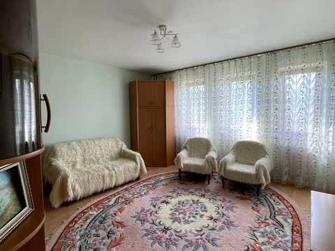комерційна за адресою Польова, 22Б