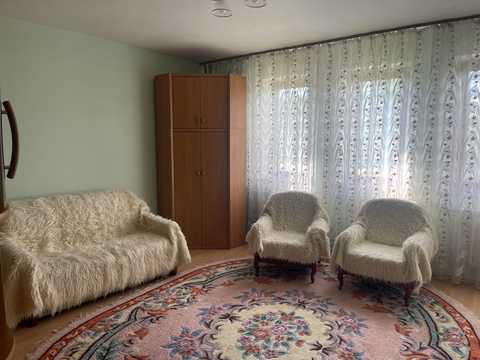 комерційна за адресою Польова, 22Б