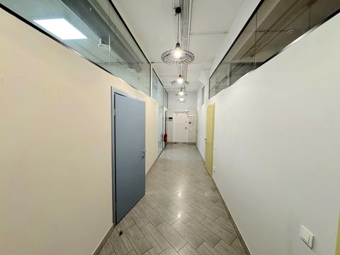 комерційна за адресою Одеса, Вице-адмирала Жукова 17/19, 17/19