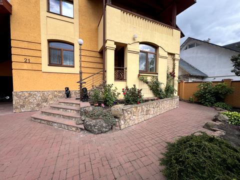 будинок за адресою 1-й Новогоголівський пров.
