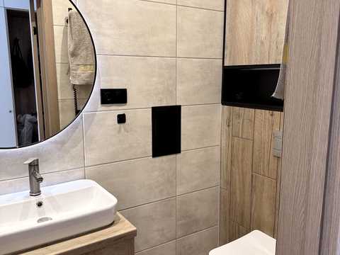 квартира за адресою Хіміків вул., 35