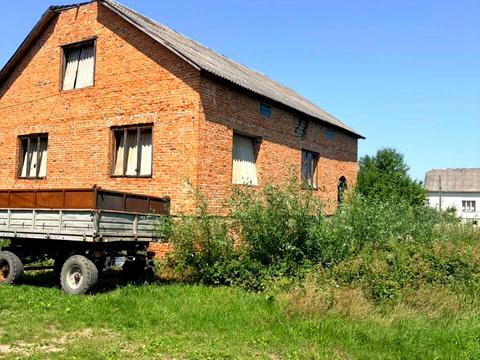 будинок за адресою Молодіжна, 13