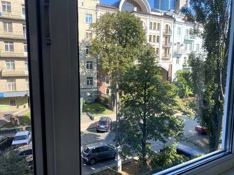 квартира за адресою Богдана Хмельницького вул., 39