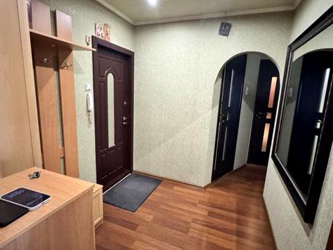 квартира за адресою Яни Червоної вул., 13