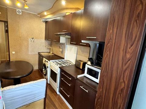 квартира за адресою Яни Червоної вул., 13