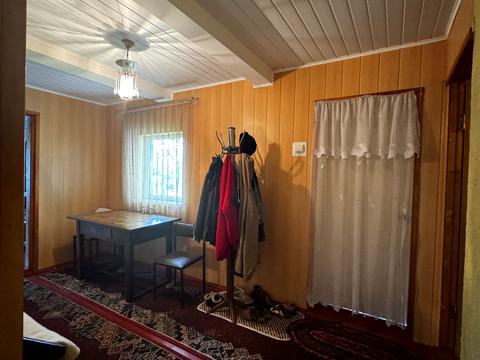 дом по адресу Центральна