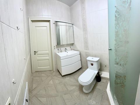 квартира по адресу Героев Небесной Сотни просп., 30