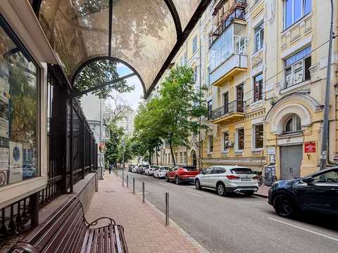 квартира за адресою Київ, Стрілецька вул., 7/6