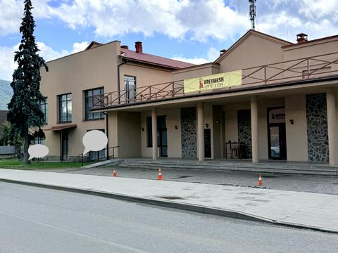 комерційна за адресою Ужанська вул. (Червоноармійська), 111