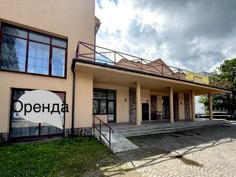 комерційна за адресою Ужанська вул. (Червоноармійська), 111