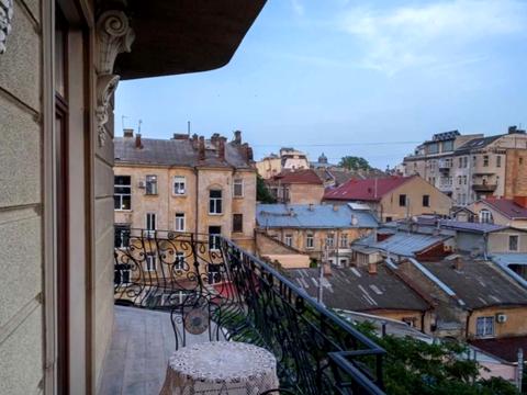 квартира за адресою Військовий узвіз, 13-А