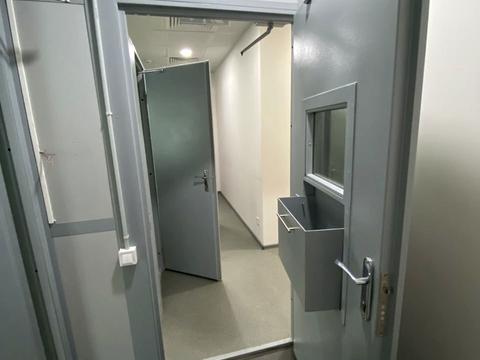 комерційна за адресою Дегтярівська вул., 27Т