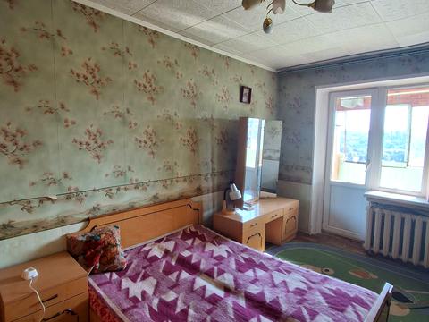 квартира за адресою Автозаводська вул., 4