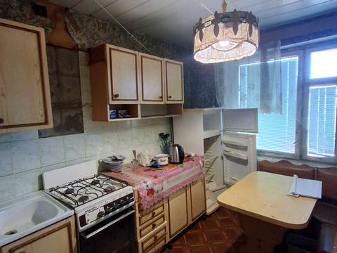 квартира за адресою Автозаводська вул., 4