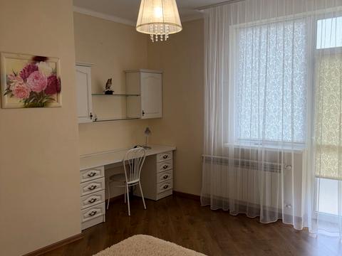 квартира за адресою Олександра Богомольця вул., 22