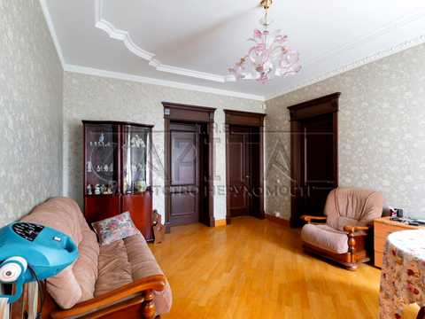 будинок за адресою Постишева, 1