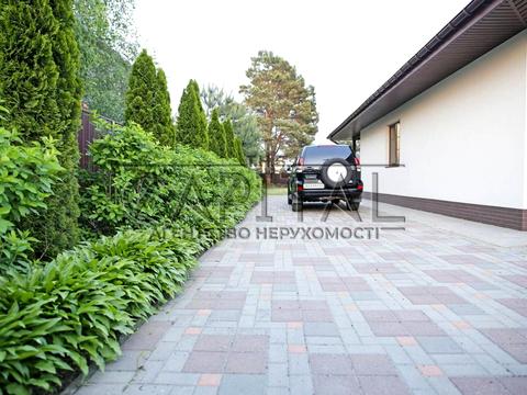 будинок за адресою Богдана Хмельницького