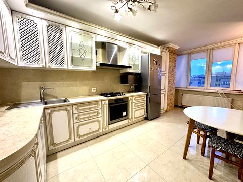 квартира за адресою Оксамитова вул., 20-В