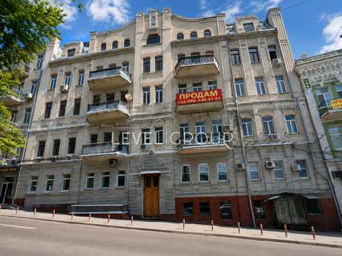 комерційна за адресою Михайлівська вул., 18