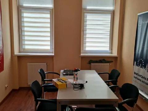 коммерческая по адресу Професора Павловського ул. (Боткіна), 4