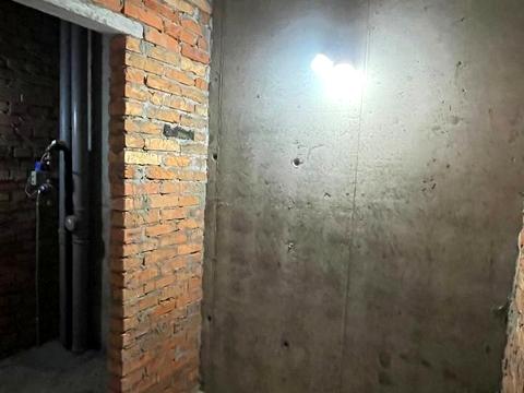 комерційна за адресою Микільсько-Слобідська вул., 13