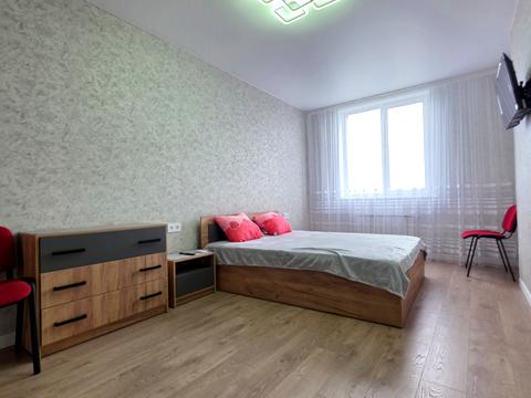 квартира за адресою Ярослава Гашека бульв., (Будинок 3)