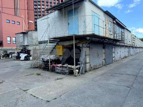 паркоместо по адресу Степана Бандеры просп. (Московський), 30