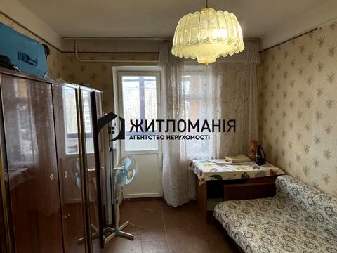 квартира за адресою Академіка Булаховського вул., 32