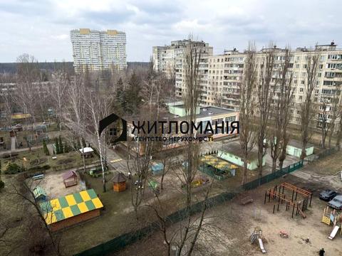 квартира за адресою Академіка Булаховського вул., 32