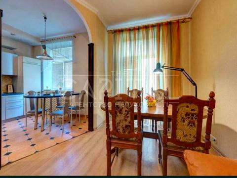 квартира за адресою Тараса Шевченка бульв., 58